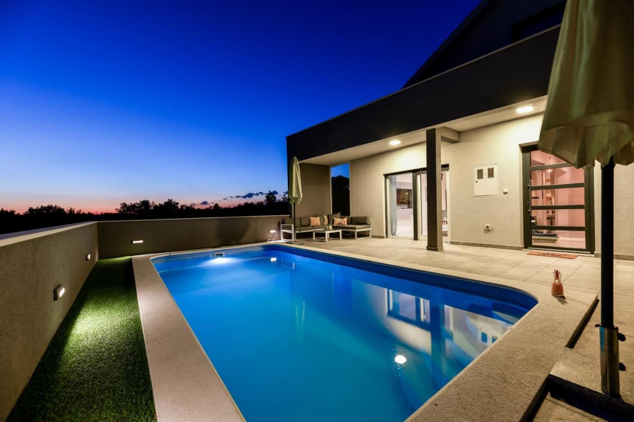 Luxurious Villa Natali Pridraga Esterno foto